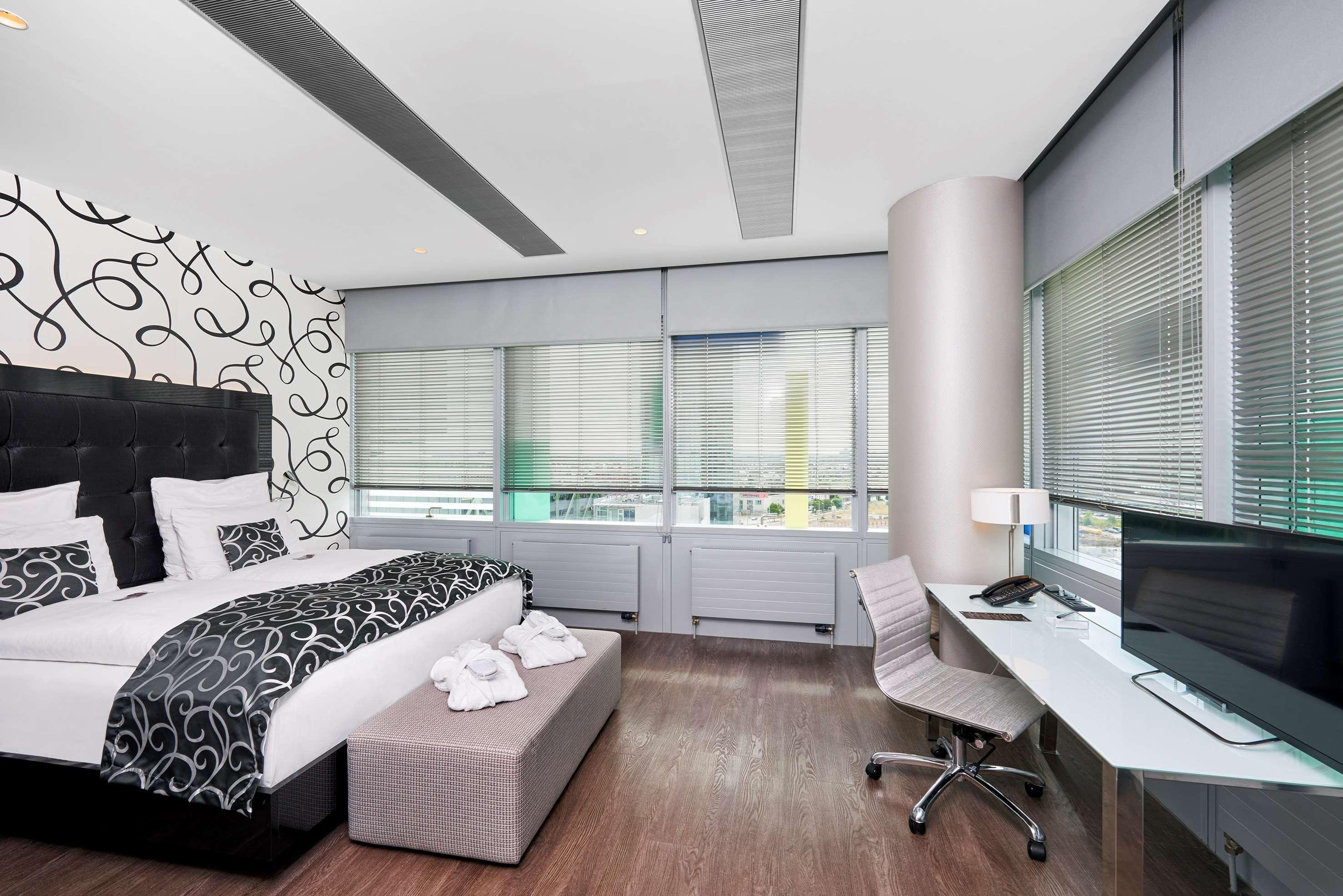 INNSiDE by Meliá Düsseldorf Hafen Exterior foto