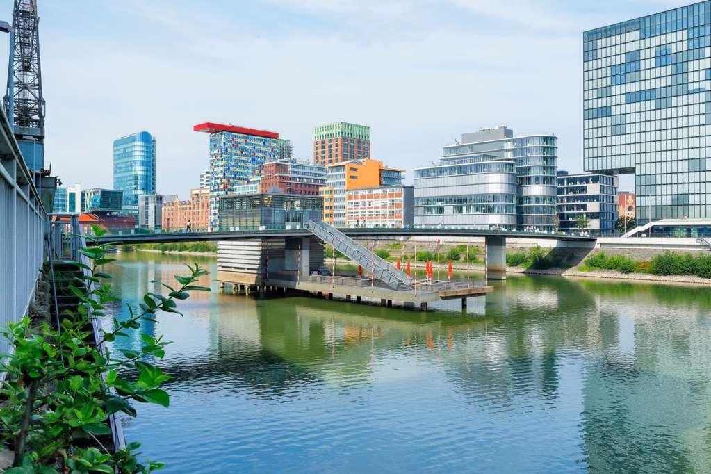 INNSiDE by Meliá Düsseldorf Hafen Exterior foto