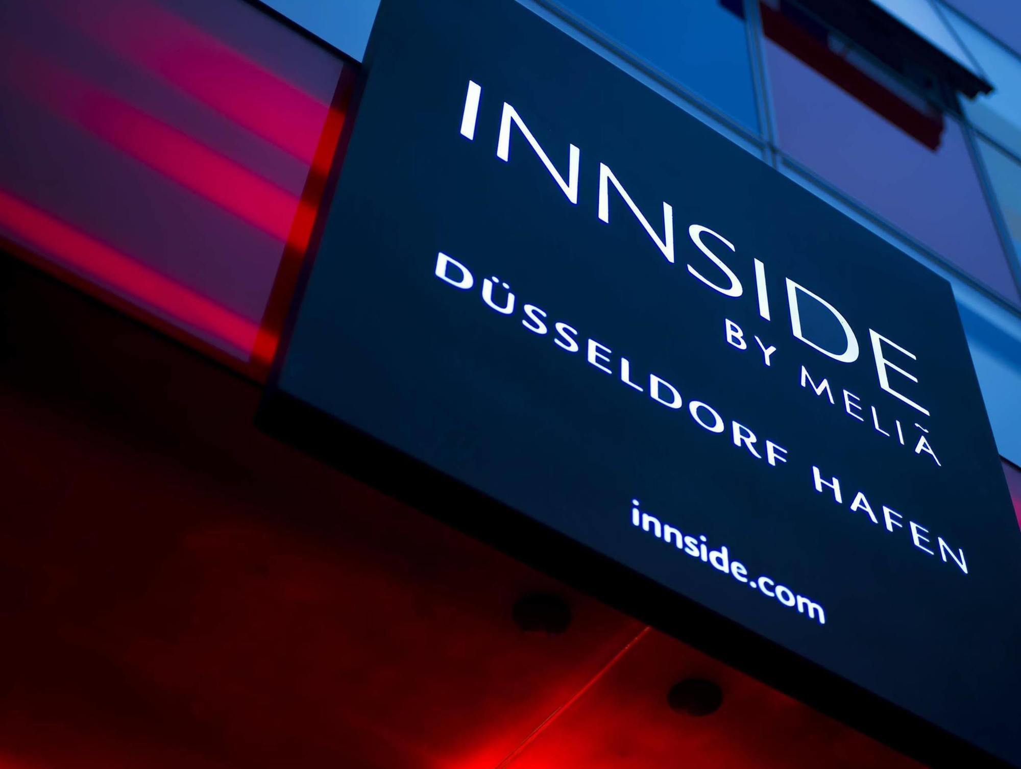 INNSiDE by Meliá Düsseldorf Hafen Exterior foto